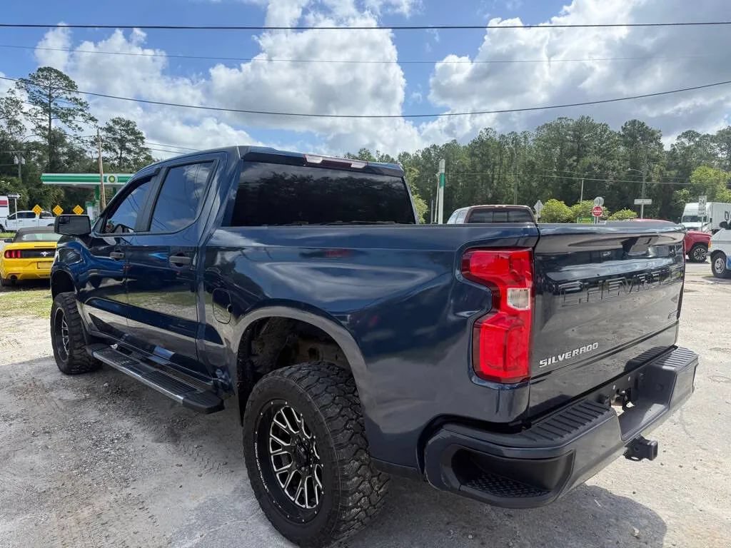 Used 2022 Chevrolet Silverado 1500 Custom AWD/4WD image 7