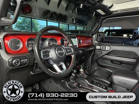 Used 2021 Jeep Gladiator Rubicon AWD/4WD image 18