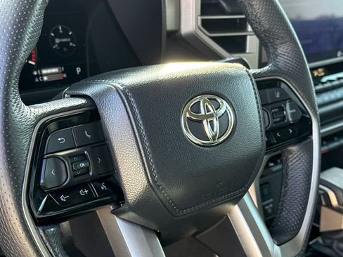 Used 2024 Toyota Tundra Limited AWD/4WD image 20