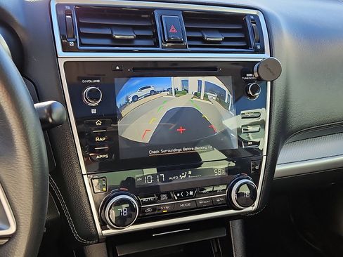 Used 2019 Subaru Legacy 2.5i Premium image 14