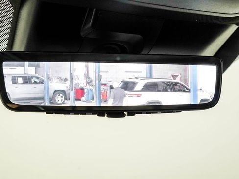 Used 2026 Toyota Tundra Platinum w/ TRD Off-Road Package AWD/4WD image 31
