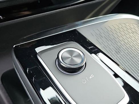 New 2026 Buick Enclave Sport Touring w/ Power Package image 19