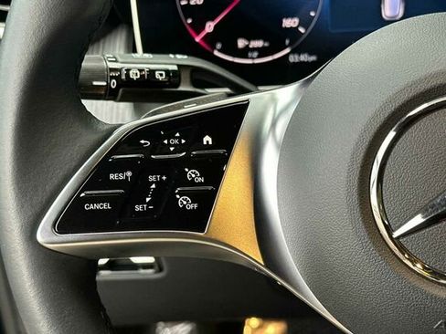 Certified 2025 Mercedes-Benz GLC 300 GLC 300 image 30