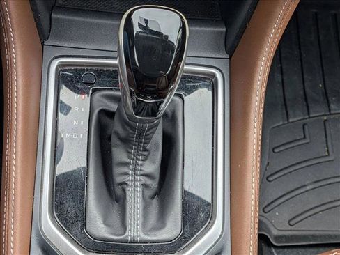 Used 2020 Subaru Forester Touring image 12