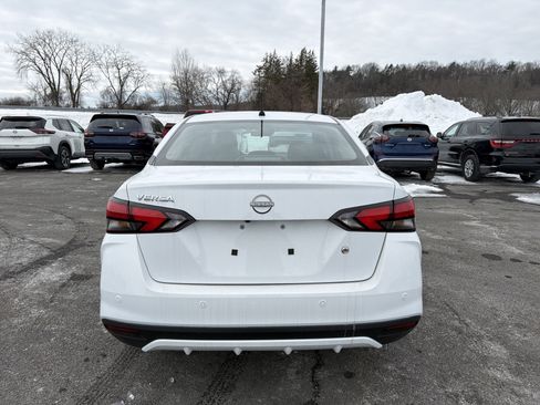 Used 2025 Nissan Versa S w/ Trunk Package image 6