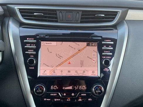 Used 2024 Nissan Murano SL image 16