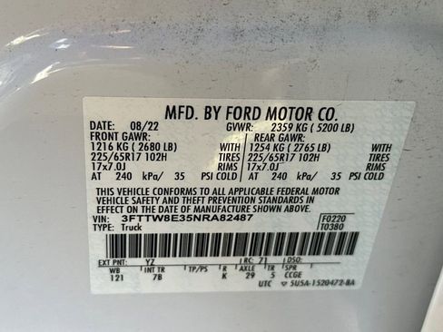 Certified 2022 Ford Maverick XLT image 30