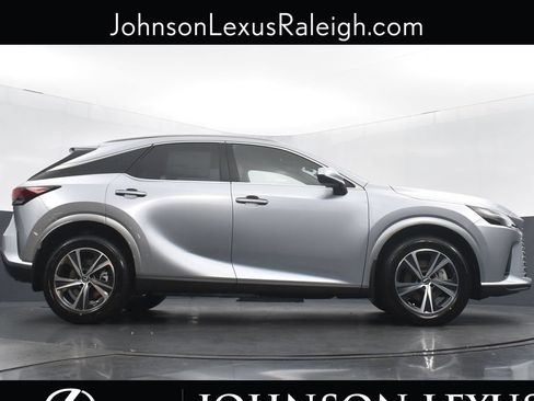 Certified 2025 Lexus RX 350 Premium w/ Accessory Package FWD image 17
