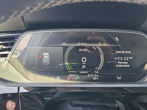 Certified 2024 Audi Q8 e-tron Premium Plus w/ Premium Plus Package AWD/4WD image 11