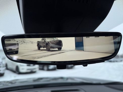 Used 2023 Chevrolet Tahoe High Country image 21