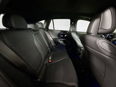 Used 2026 Mercedes-Benz GLC 300 4MATIC image 22