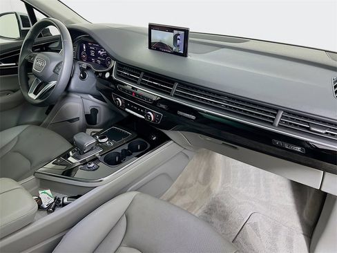 Used 2019 Audi Q7 3.0T Prestige w/ Prestige Package image 30