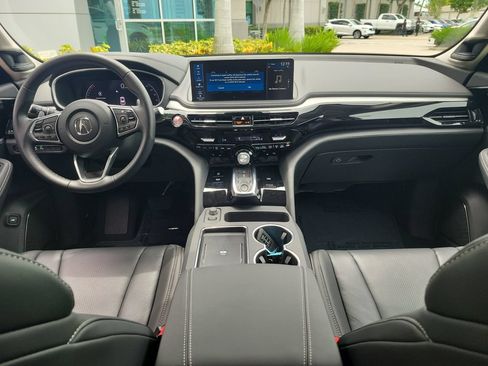 Certified 2026 Acura MDX FWD w/ Technology Package image 18