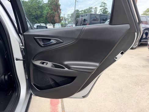 Used 2019 Chevrolet Malibu LT w/ Leather Package FWD image 15