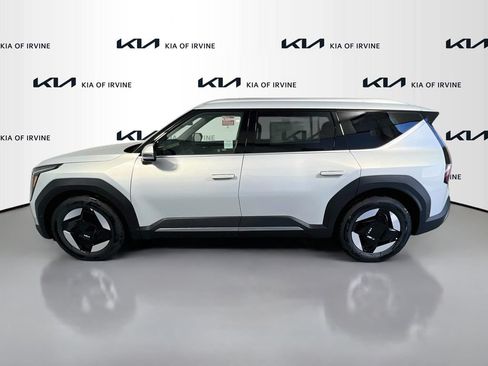 New 2026 Kia EV9 Wind AWD/4WD image 4