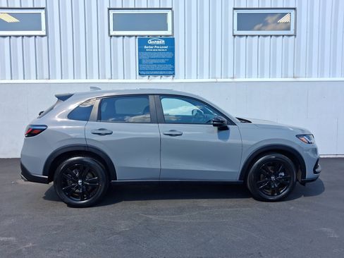 Used 2026 Honda HR-V Sport image 9