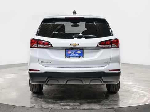 Used 2023 Chevrolet Equinox LS w/ LS Convenience Package image 5