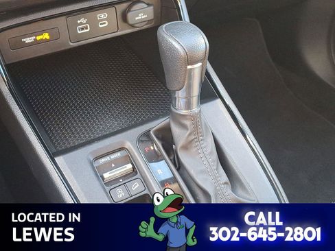 Used 2024 Honda CR-V EX image 15