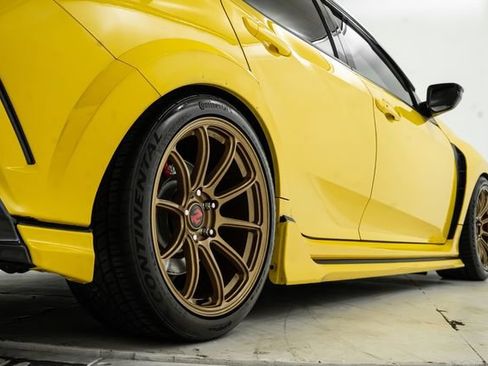 Used 2021 Honda Civic Type R Limited image 14