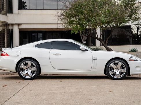 Used 2007 Jaguar XK XK image 9