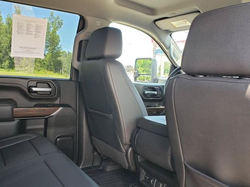 Used 2021 GMC Sierra 3500 SLT AWD/4WD image 17