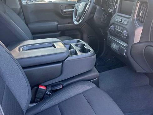 Used 2026 Chevrolet Silverado 1500 Custom AWD/4WD image 11