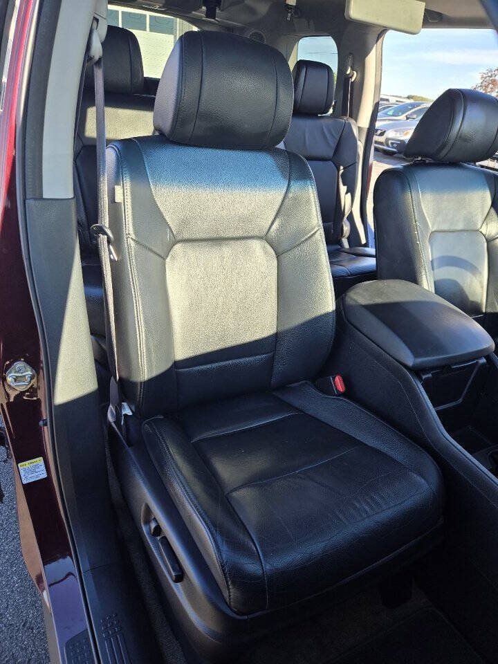 Used 2014 Honda Pilot Touring image 18