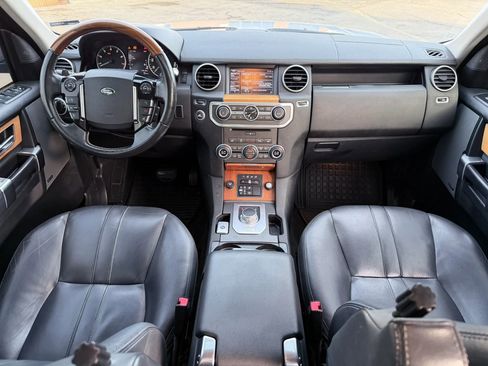 Used 2015 Land Rover LR4 HSE image 11