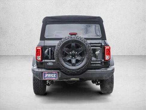 Used 2024 Ford Bronco Black Diamond image 5