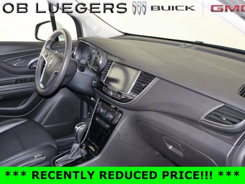 Certified 2021 Buick Encore Preferred w/ Safety Package II image 20