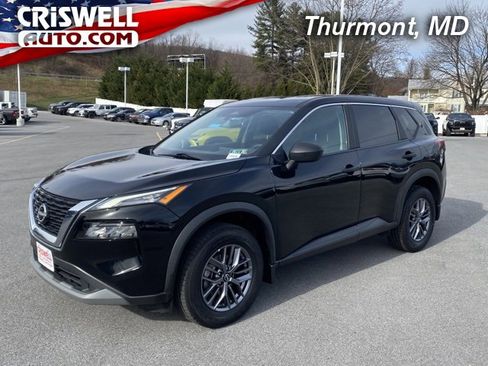 Used 2023 Nissan Rogue S image 1