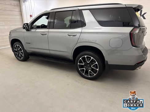 Used 2025 Chevrolet Tahoe RST w/ Comfort Package AWD/4WD image 2