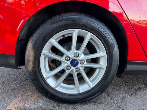 Used 2016 Ford Focus SE image 11