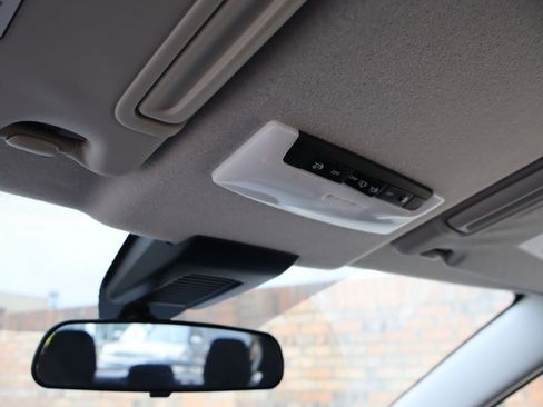 Used 2022 Nissan Kicks SV FWD image 25