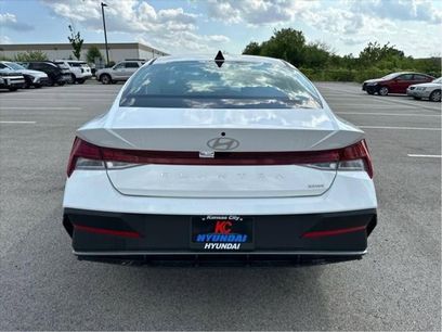 New 2025 Hyundai Elantra Blue