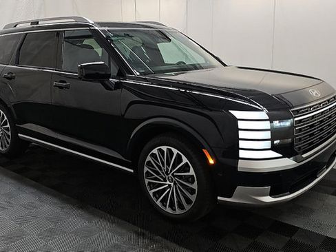 Used 2026 Hyundai Palisade Calligraphy AWD/4WD image 2