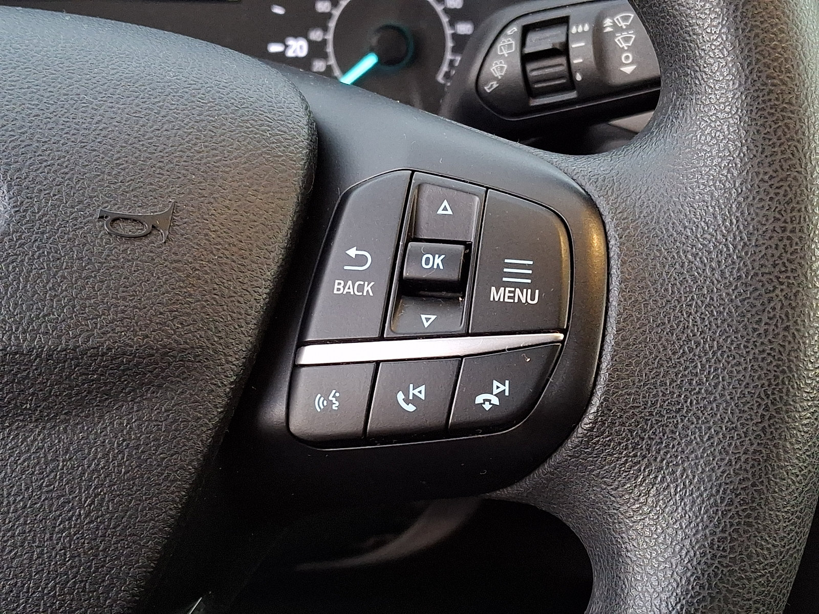 Certified 2022 Ford Escape SE AWD/4WD image 23