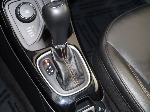 Used 2021 Jeep Compass Limited w/ Sun and Sound Group image 7