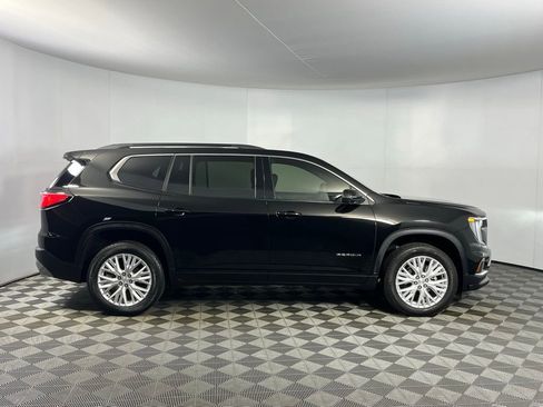 Used 2025 GMC Acadia Elevation w/ Elevation Premium Package image 4