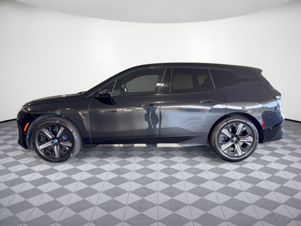 Certified 2024 BMW iX xDrive50 AWD/4WD image 2