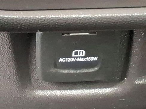 Certified 2024 Chevrolet Equinox LT image 12