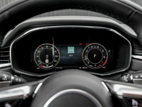 New 2026 Jaguar F-PACE R-Dynamic S image 12