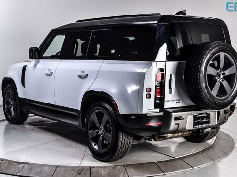 Used 2022 Land Rover Defender 110 X-Dynamic HSE image 4