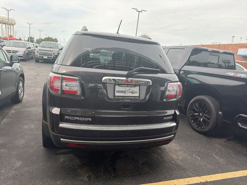 Used 2014 GMC Acadia SLE AWD/4WD image 3