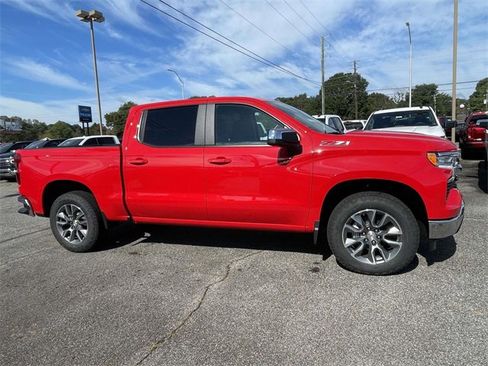 New 2026 Chevrolet Silverado 1500 LT image 2