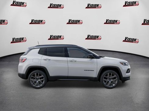 New 2026 Jeep Compass Limited image 21