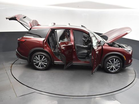 Used 2025 INFINITI QX60 Sensory AWD/4WD image 53