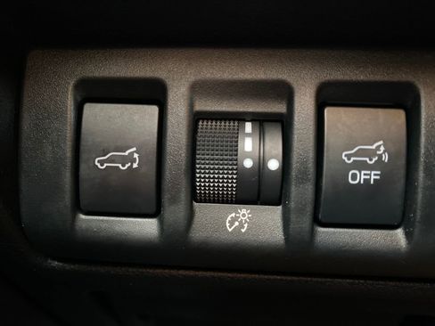 Used 2022 Subaru Outback Limited image 49