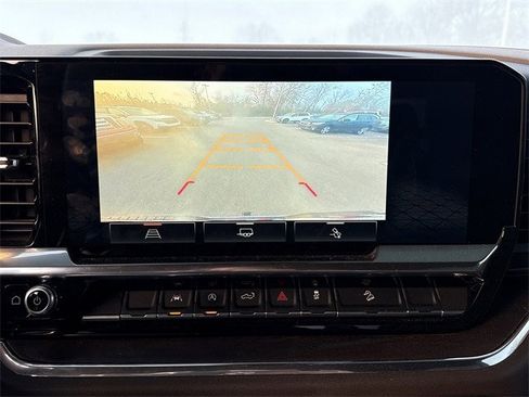 Used 2024 GMC Sierra 1500 SLT w/ SLT Premium Package image 30