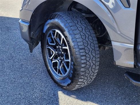 Certified 2023 Ford F150 XLT w/ Equipment Group 302A High image 31